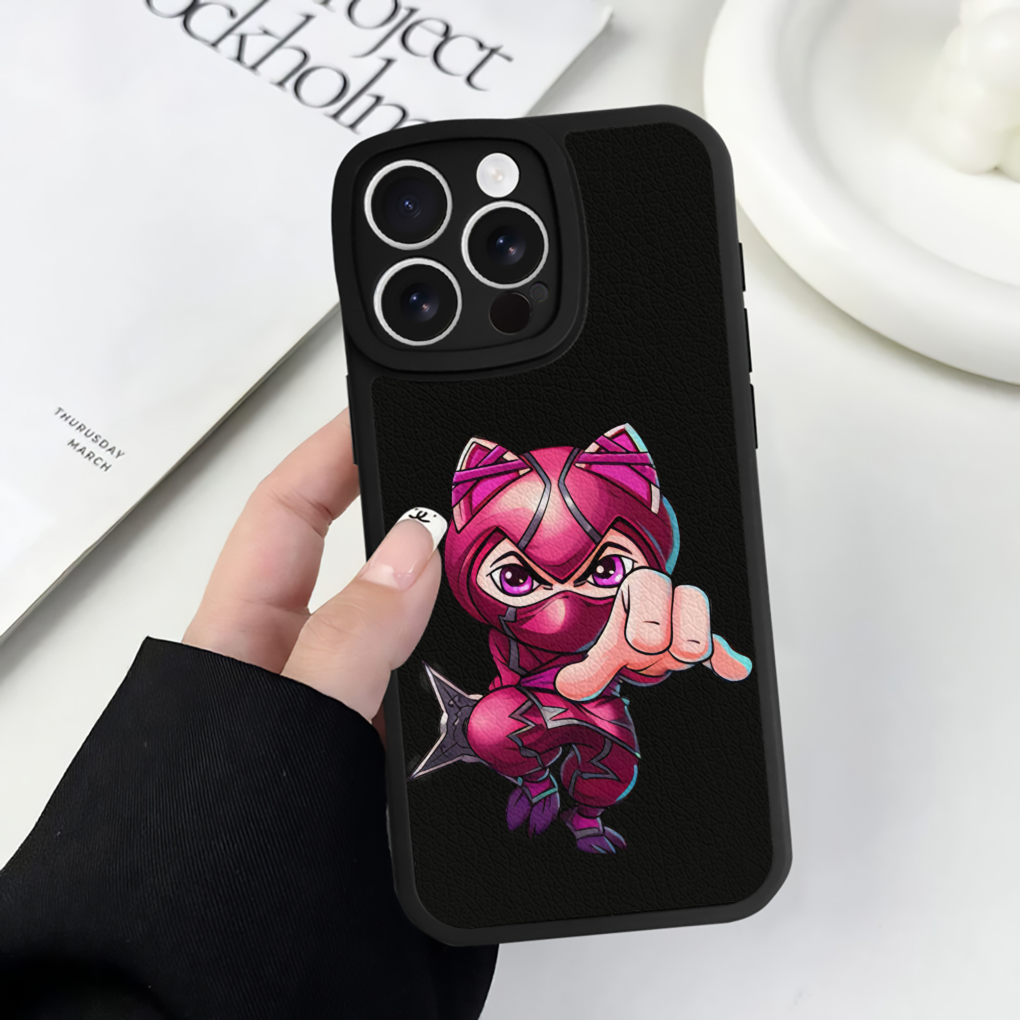 リーグ・オブ・レジェンド League of Legends LOL 【iPhone 16シリーズ対応】シリコンスマホケース（レザー調） 材質：シリコン